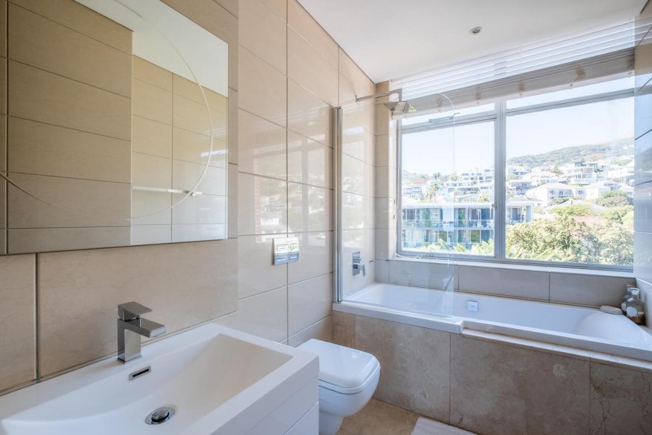 Beach Vista By Totalstay Cape Town Exterior photo